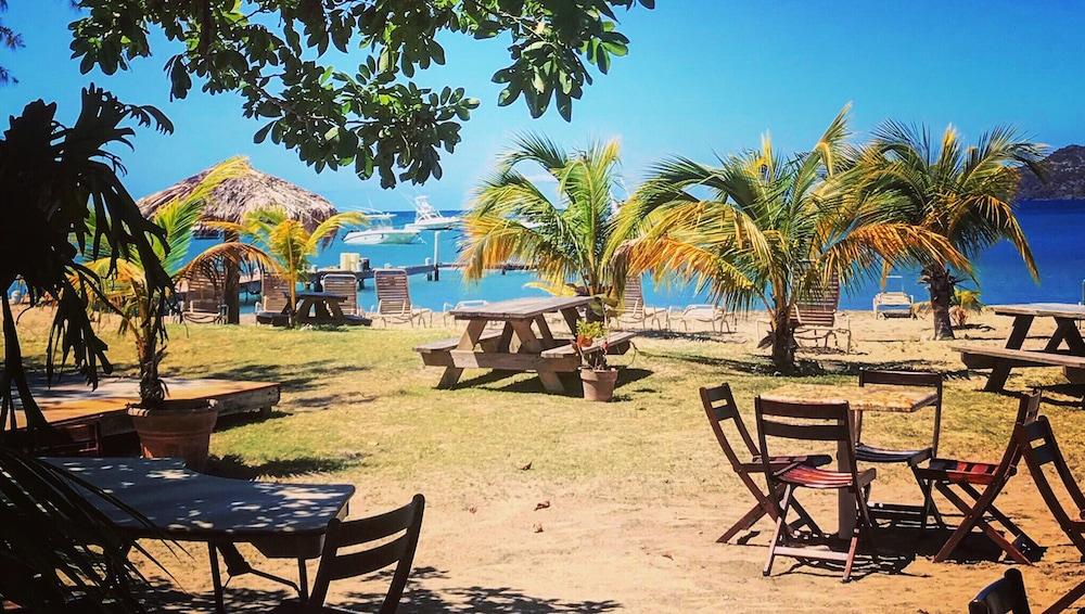 Oualie Beach Resort Nevis Luaran gambar